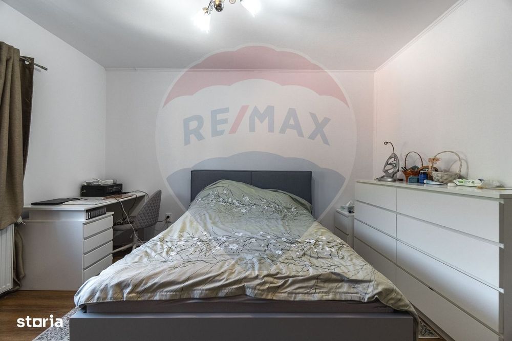 Casa Compusa Din 2 Apartamente, Scheii Brasovului| Comision 0