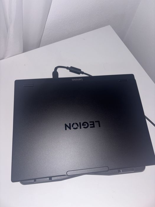 Lenovo Legion 5 Pro Oled | Intel Ultra 7 | RTX 5060