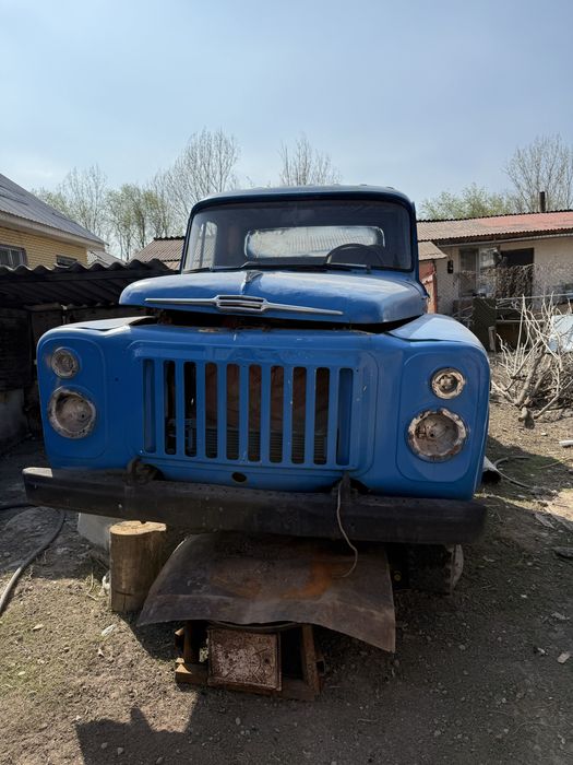 Газ 53 грузовой машина