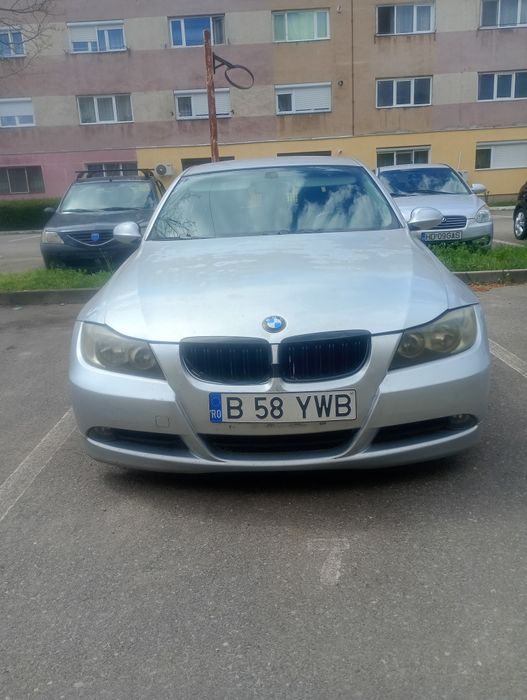 Vând sau schimb BMW seria 3