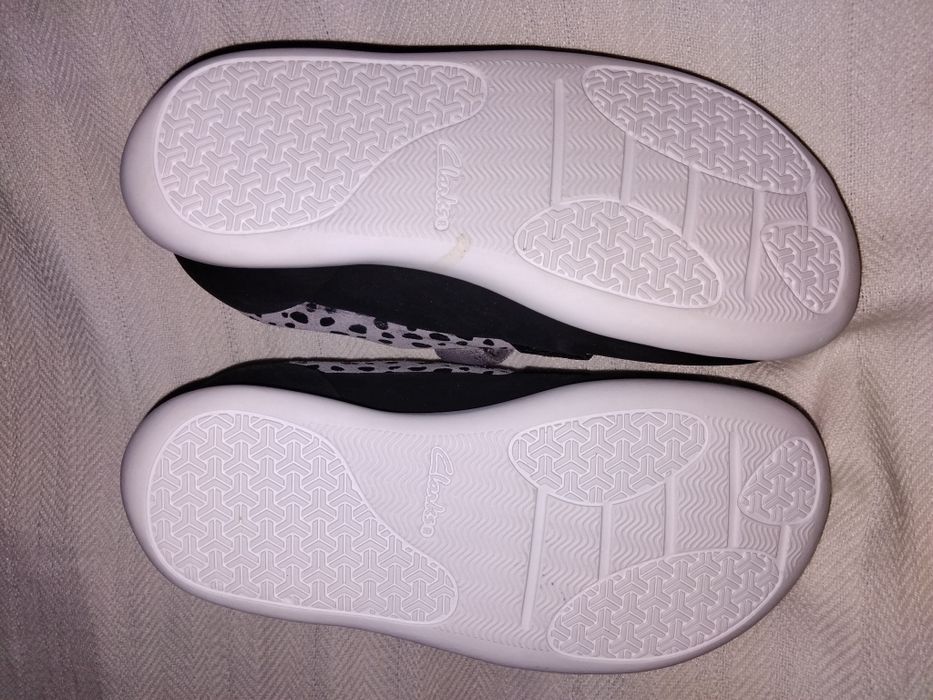 Кожени детски обувки