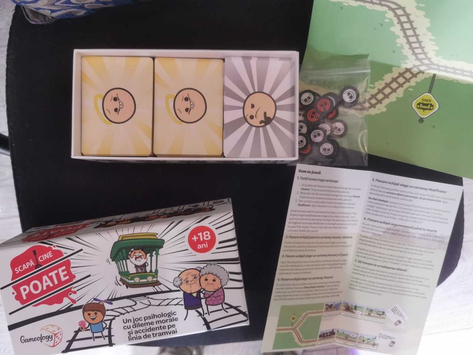 Trei jocuri societate board games NOI.