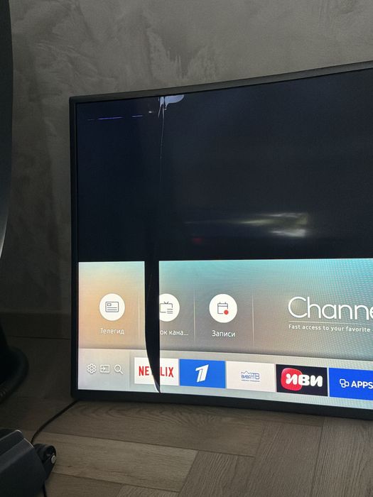 Телевизор samsung