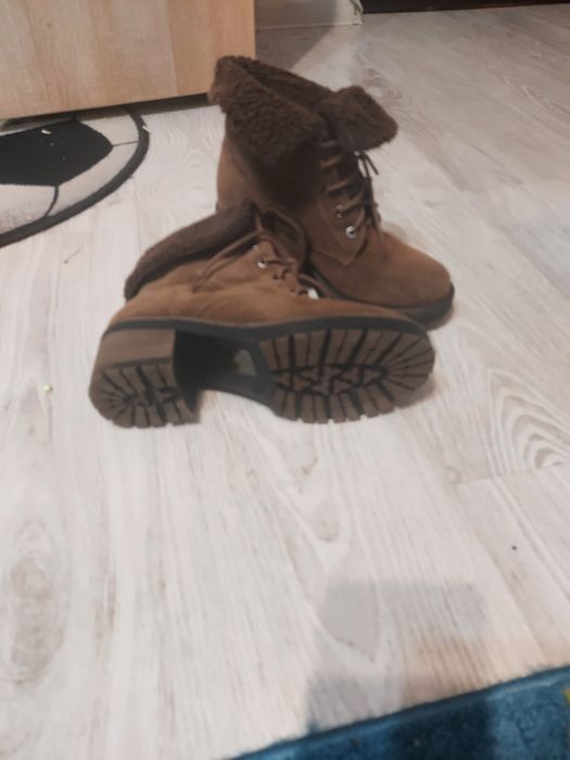 Ghete dama piele întoarsă