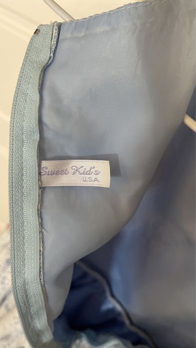 Продам платья оригинал в отличном состоянии В