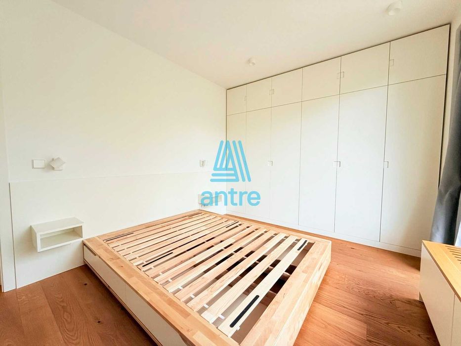 Продава се Тристаен апартамент в София, Изток - 87 кв.м за 3907 €/кв.м - Снимка #4