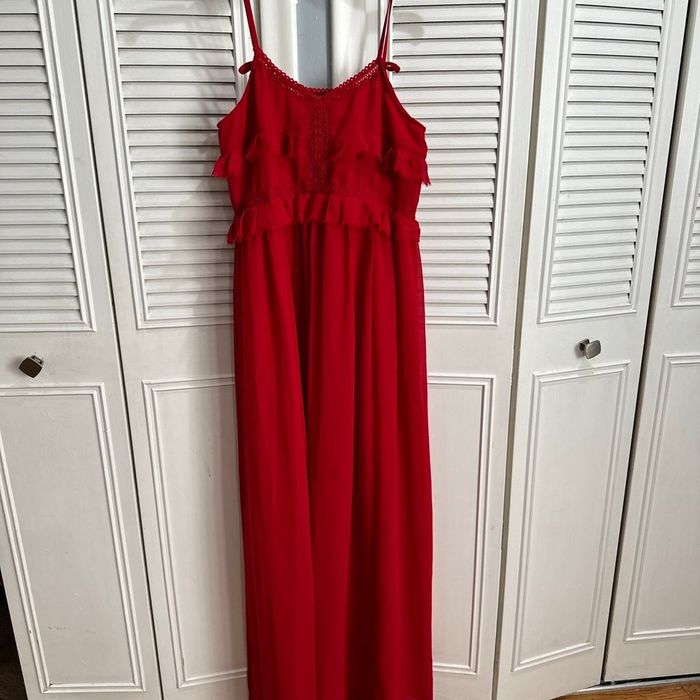 Яркий сарафан Mango на лето