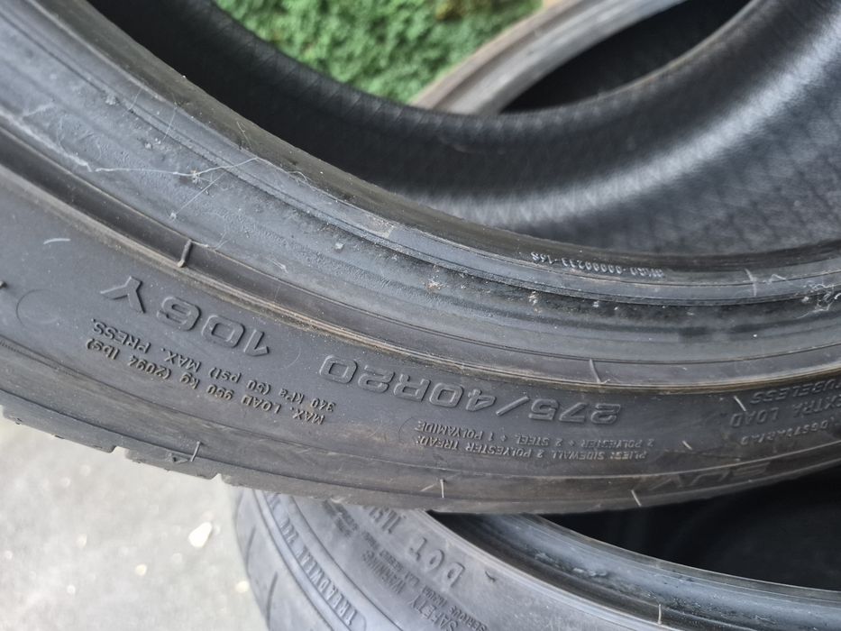 Vand set anvelope 275 40 R20 si 315 35 R20 Dunlop Sport Maxx