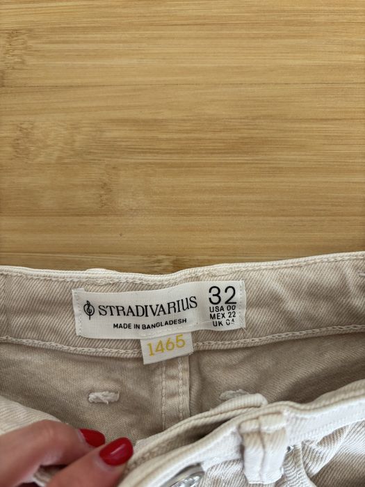 Дънки Stradivarius 32 номер
