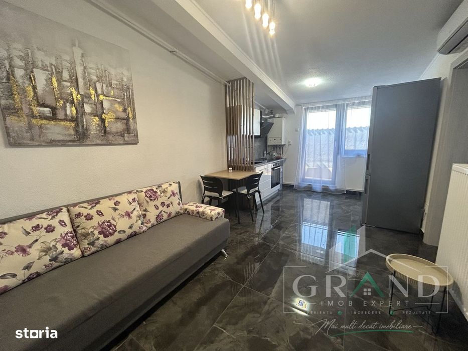 Apartament de inchiriat 2 camere, zona Vivo — fotografia 1