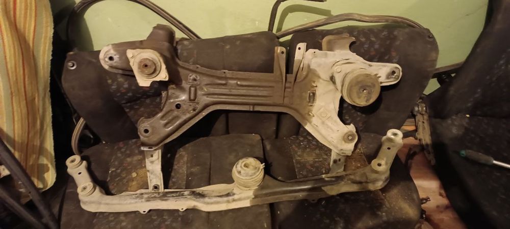 Продам запчасти гольф 3