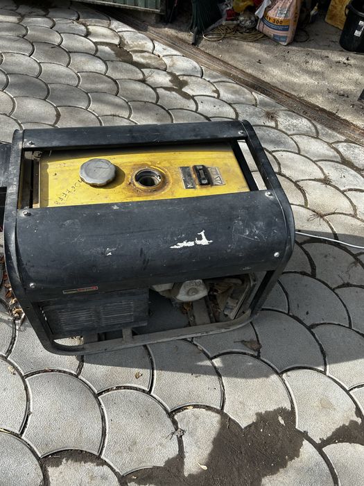 Генератор бензиновый