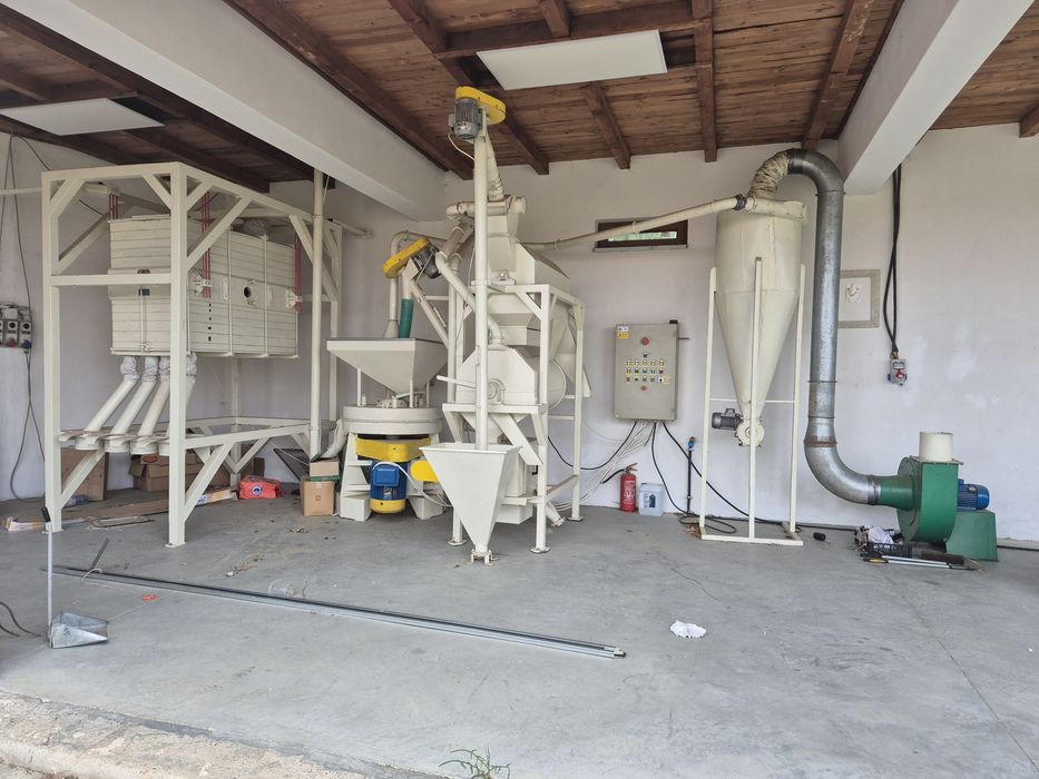 Moară de griu cu PIATRĂ