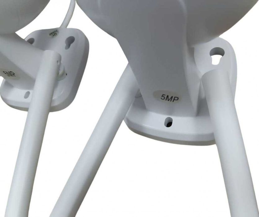 Безжичен WiFi комплект с 4 камери 4К Ultra HD+DVR за видеонаблюдение