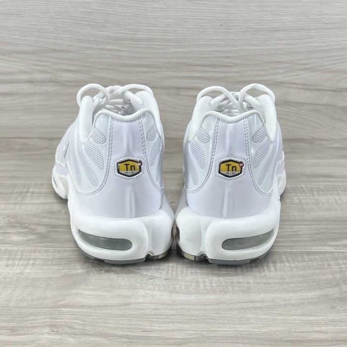 Air Max TN Triple White (36-46 номер)