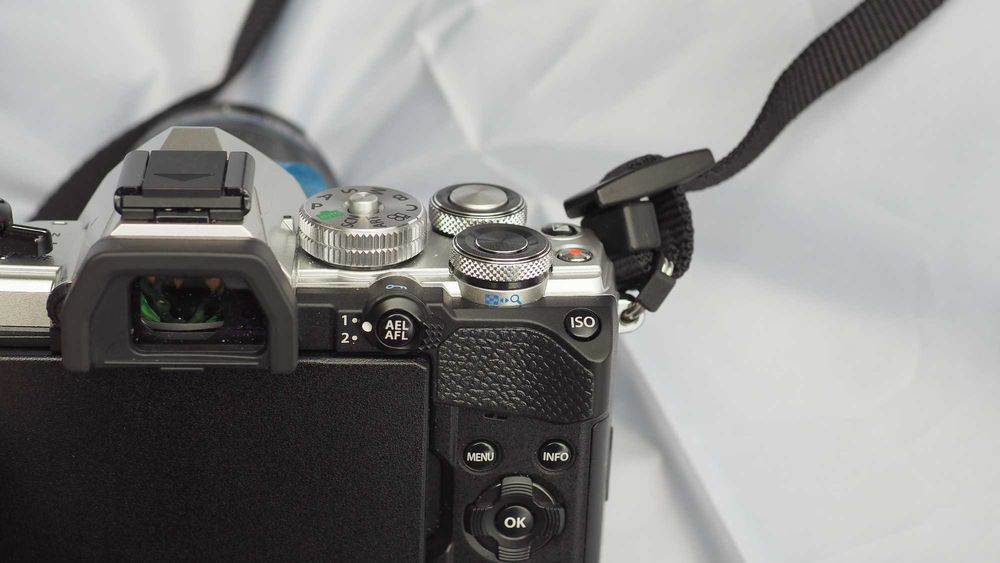 Olympus OM-5 практически нов