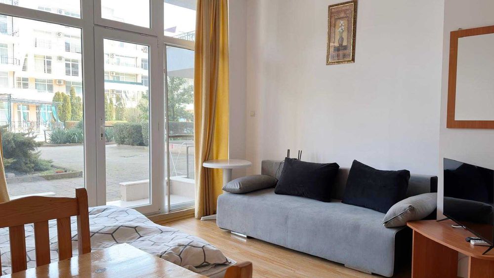 Продава се Едностаен апартамент в к.к. Слънчев бряг - 35 кв.м за 751 €/кв.м - Снимка #2