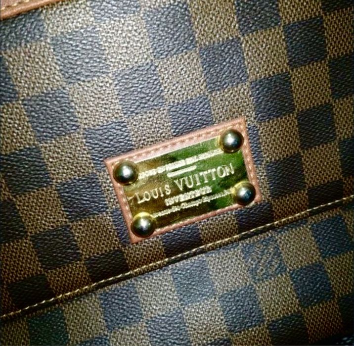 Сумка Louis Vuitton