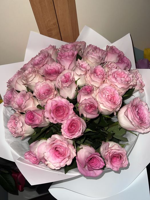 Букет из нежных роз