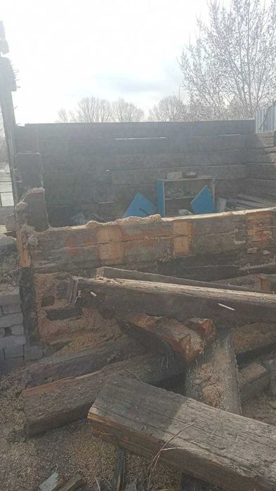 Продам сруб бани