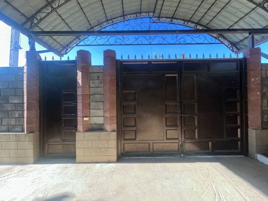 Продам Уникальный  дом 200 м²