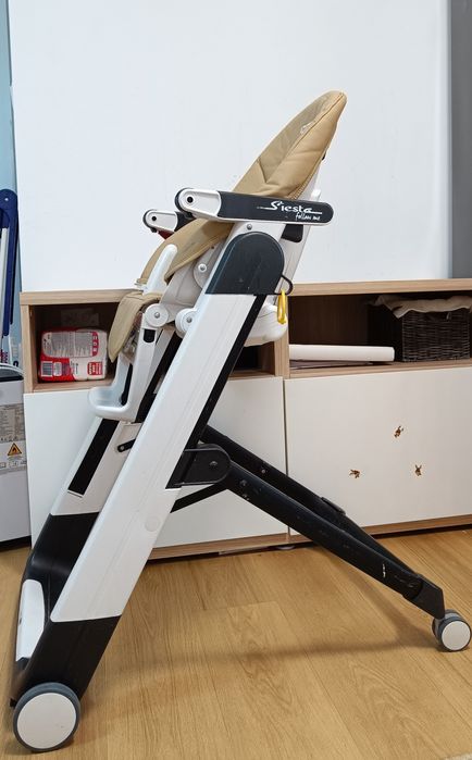 SIESTA FOLLOW ME Столче за хранене