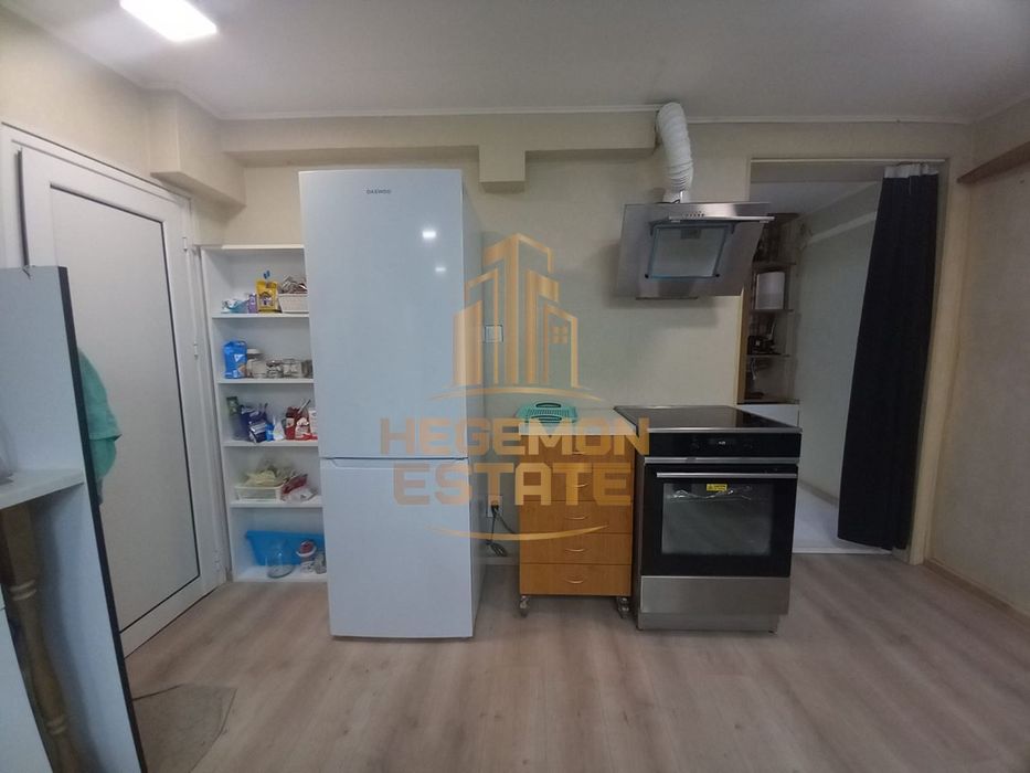 Продава се Двустаен апартамент в Варна, Гръцка махала - 77 кв.м за 1299 €/кв.м - Снимка #7