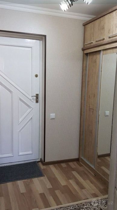1 комнатная (балкон 2х6) с мебелью и техникой на Танковом