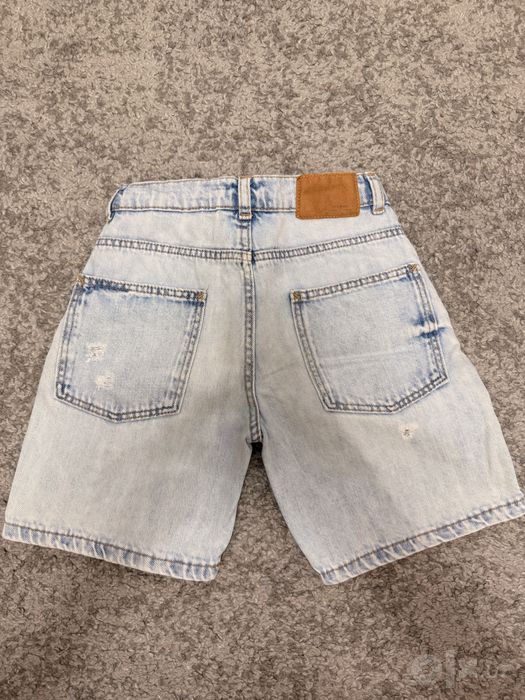 Продаются джинсовые шортики ZARA