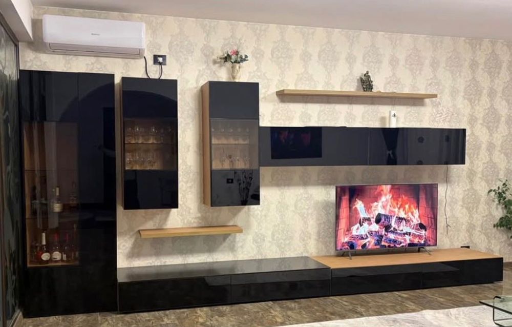 Vând mobilă living