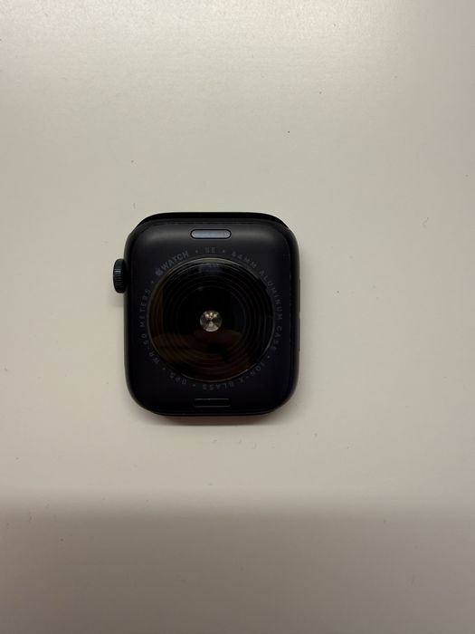 Apple Watch SE (Gen 2) 44mm Midnight Al Midnight SL GPS