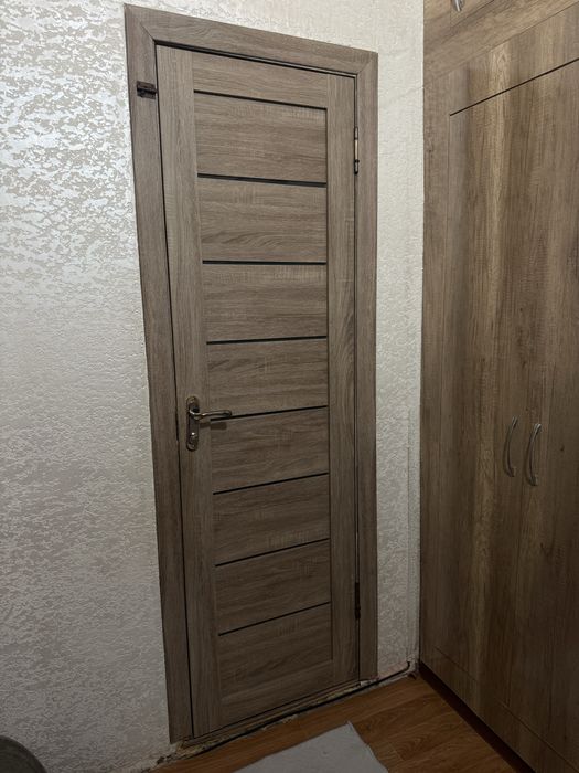 Продам двери срочна