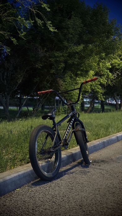 продам bmx Haro Leucudia