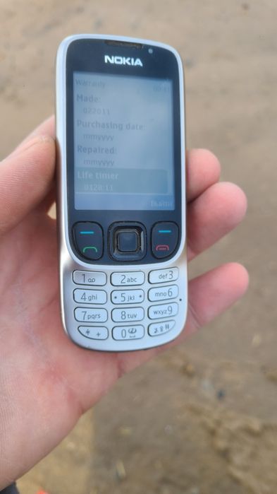 Nokia 63 03 i classik.