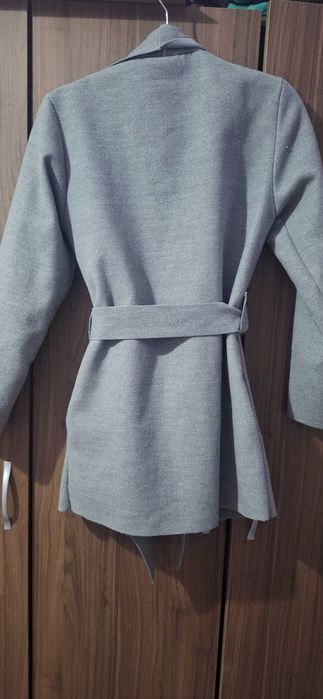 Дамско палто малък размер