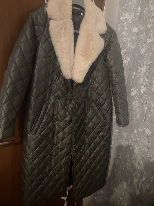 Куртка стеганная 46 р