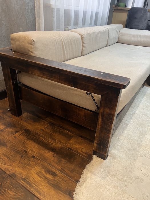 Продам диван б/у