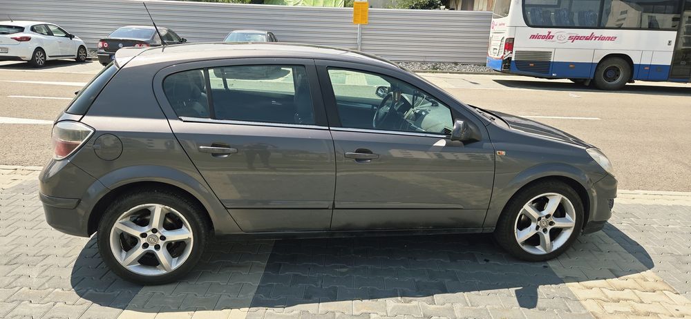 Opel astra H an 2008