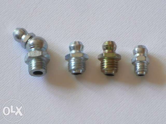 Гресьорки за селскостопански машини.