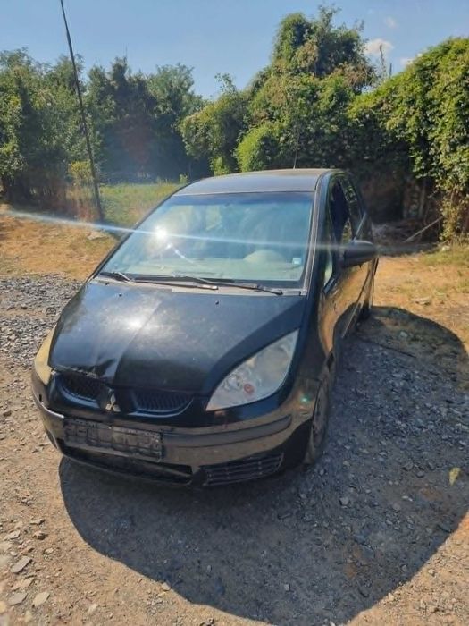 Mitsubishi Colt 1.1 /1.3 На части