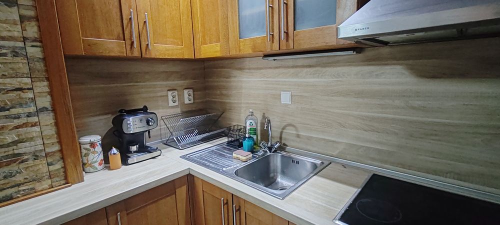 Дава се под наем Тристаен апартамент в София, Докторски паметник - 90 кв.м за 816 € - Снимка #2