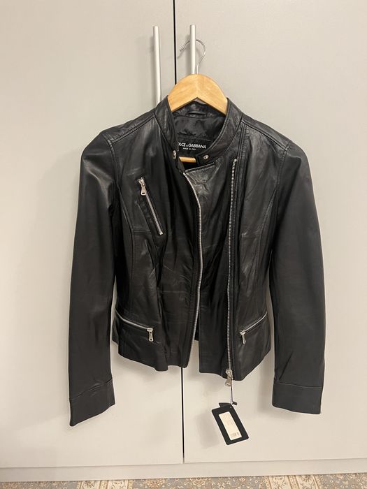 Кожанная куртка новая!