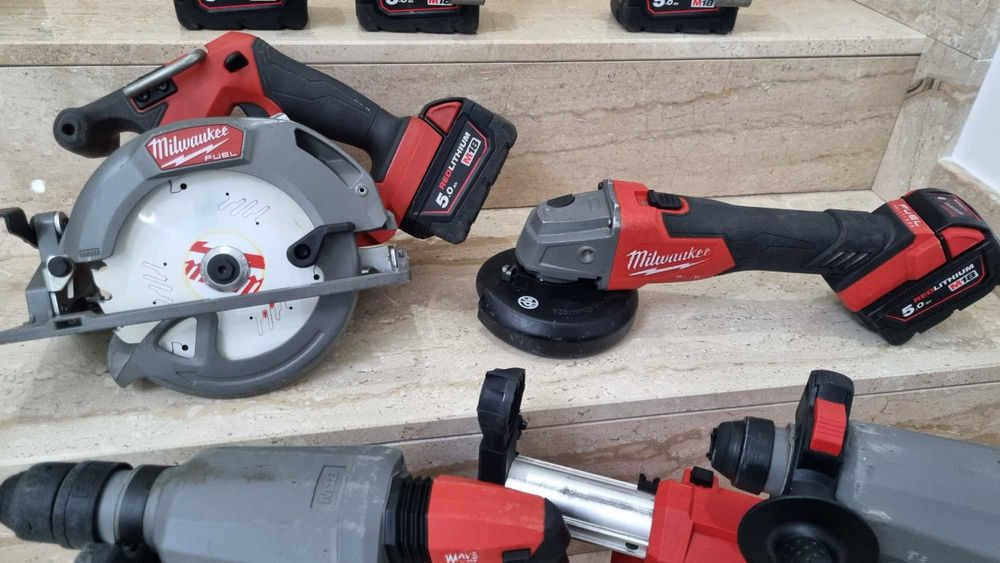 Scule Milwaukee M18