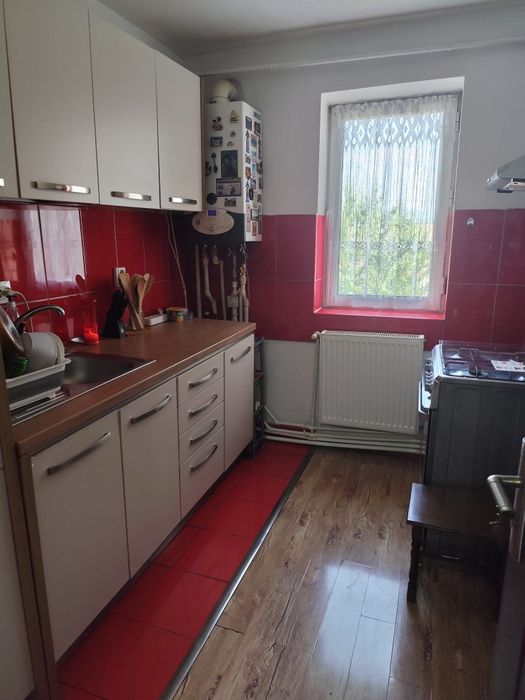 Apartament 3 camere decomandat