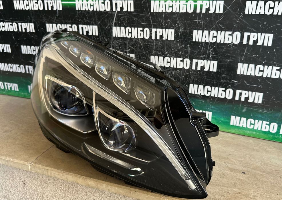 Фар far десен фарове LED за Мерцедес Mercedes C-класа W205,USA