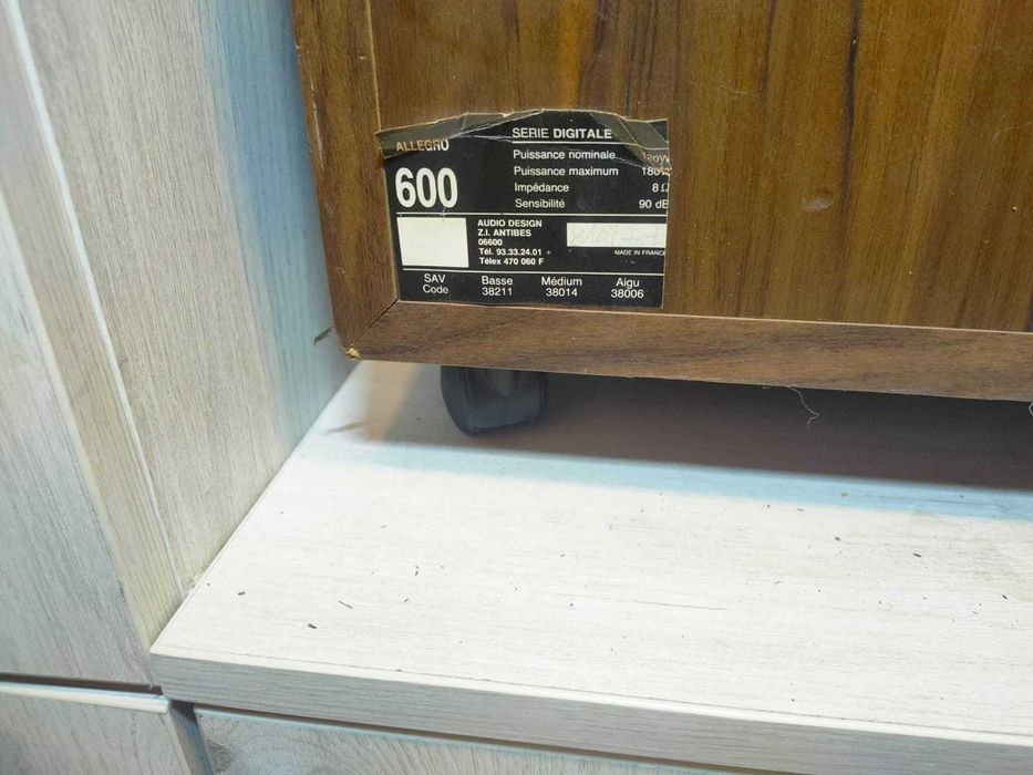 3A Allegro 600 boxe de exceptie