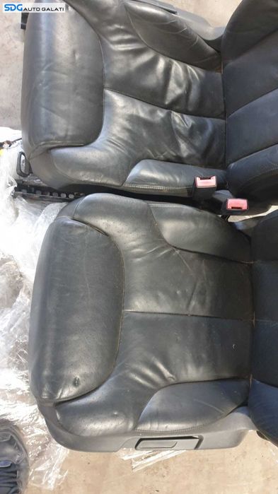 Interior Piele Neagra Scaune Fata Stanga Dreapta Bancheta Sezut cu Spatar Volkswagen Passat B6 2005 - 2010