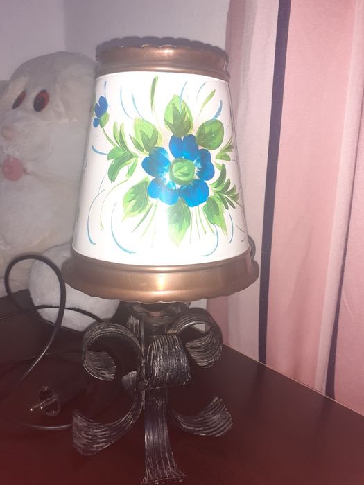 Нощна лампа от ковано желязо