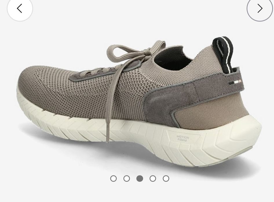 Кроссовки Boss / новые / оригинал / 40 р.