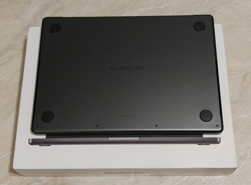 MacBook Pro 14 M5PRO 24/1TB 3 цикла